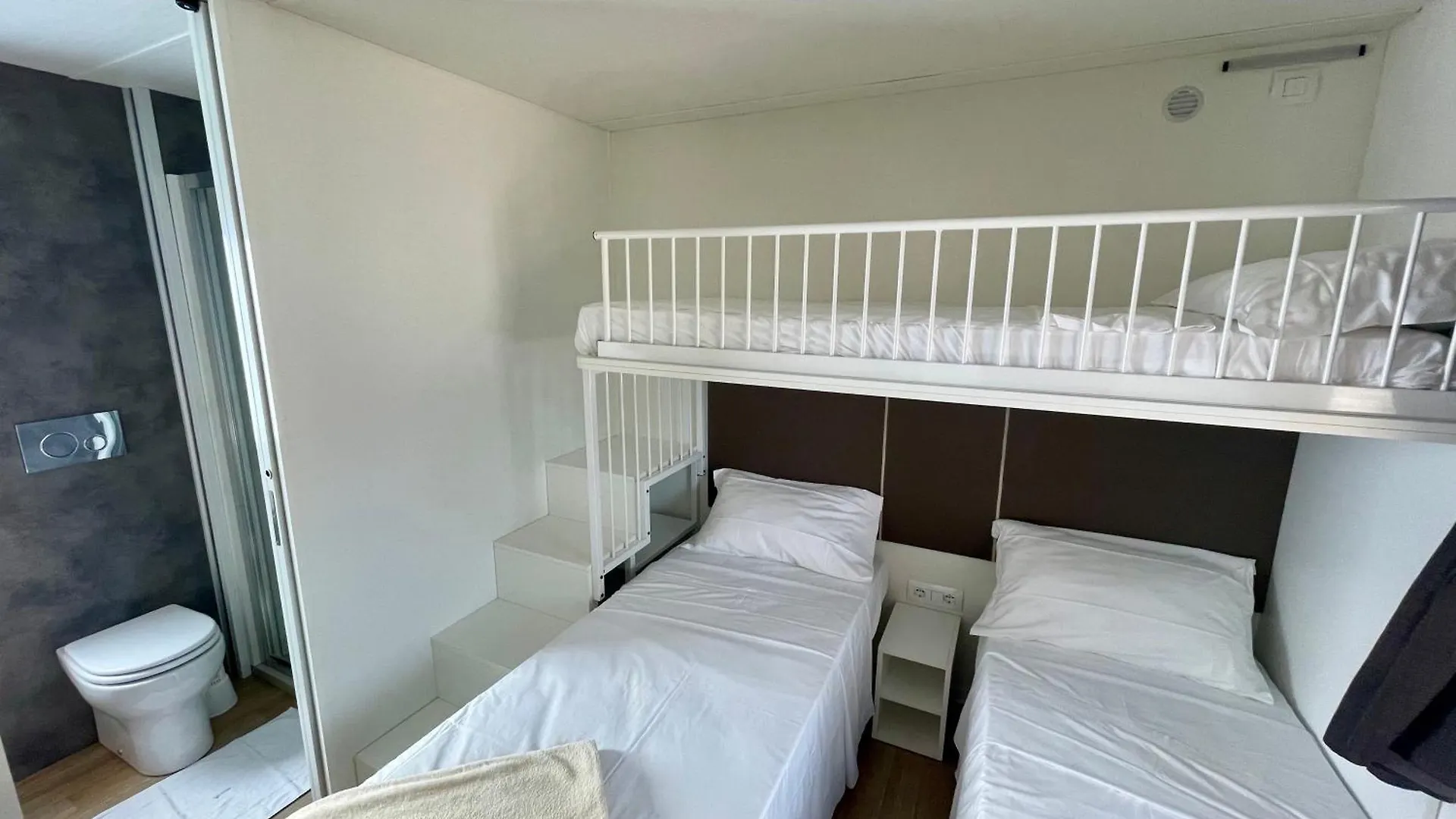 Camping Campo Dei Fiori Villa Vada 3*,